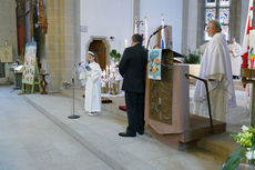 Feier der 1. Heiligen Kommunion in Sankt Crescentius (Foto: Karl-Franz Thiede)